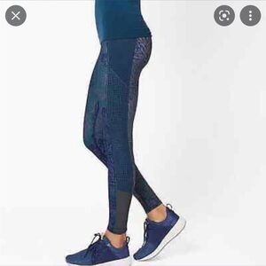 Sweaty Betty Zero Gravity Run Leggings Teal Sealife Print​​​​​​ in Large